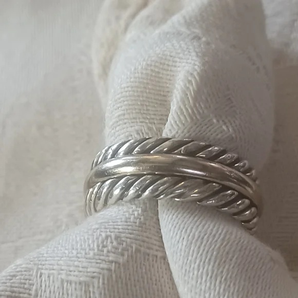 David Yurman Unisex Classic Cable Band Ring, SS & 14k, size 9.5 - Picture 3 of 9